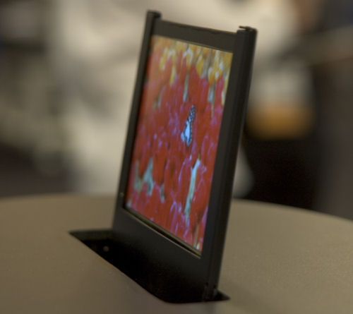DuPont's 'solution-processed' OLED display DuPont's 'solution-processed' OLED display