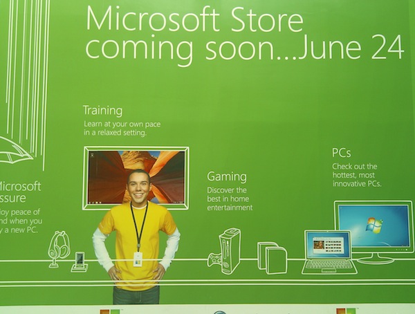 Microsoft Store Opening Sign