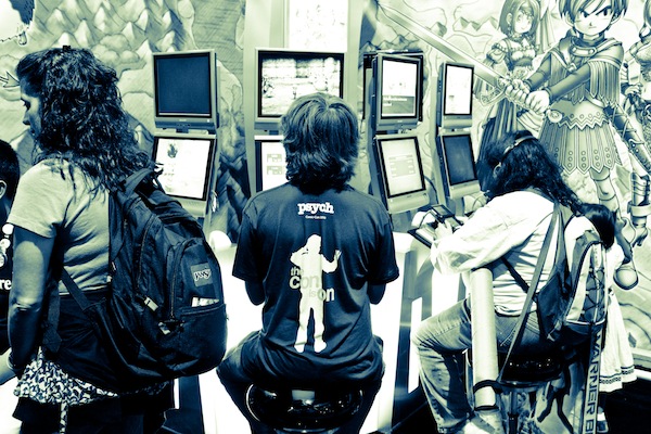 Nintendo Game Play Comic-Con 2010