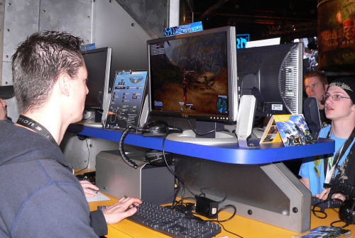 At the very last E3 Expo in 2006, players experiment with early betas of Tabula Rasa